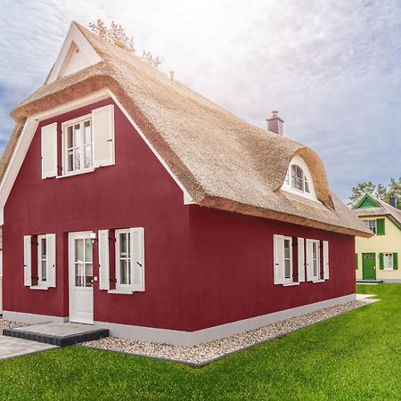 Reetdachhaus Am Haff Mit Sauna, Terrasse, Wlan Zirchow Екстериор снимка