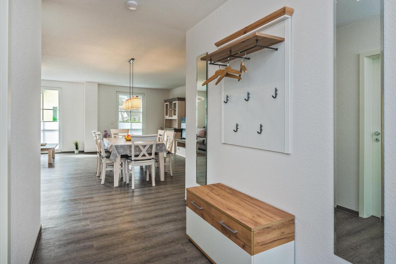 Reetdachhaus Am Haff Mit Sauna, Terrasse, Wlan Zirchow Екстериор снимка